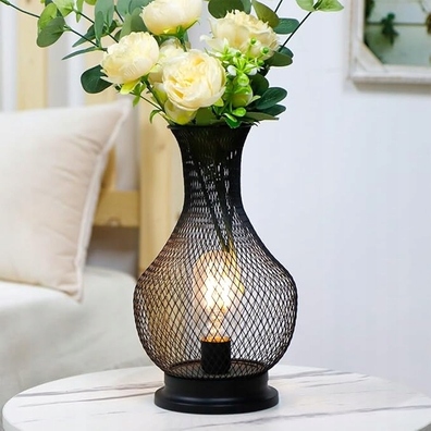 Metalowa Lampa na Baterie 26 cm Wysoka, Bezprzewodowy Lampion z Żarówką LED